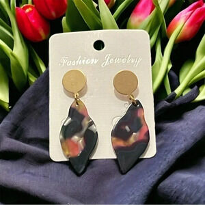 Marbled Drop Earrings